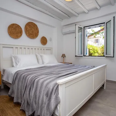 Willa Iliana 1&2 W Shared Pool, Ornos, Mykonos *