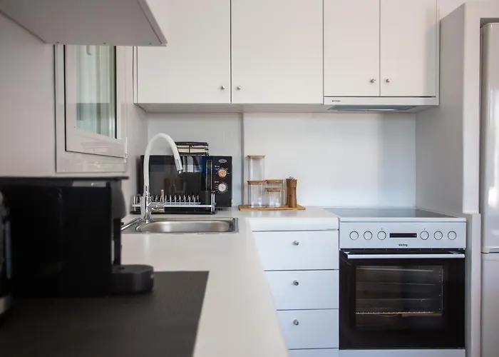 Iliana 1 & 2 W Shared Pool, Ornos, Mykonos * Ornósz