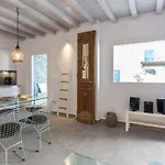 Iliana 1 & 2 W Shared Pool, Ornos, Mykonos