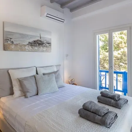 Iliana 1 & 2 W Shared Pool, Ornos, Mykonos Villa